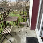 Pensionat La Libellule 160 M2 Avec 5 2 Sdb 2 Wc Grand Jardin De 1200m2 Et Parking Privé *
