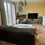 La Libellule 160 M2 Avec 5 2 Sdb 2 Wc Grand Jardin Et Parking Privé Affittacamere Tolosa