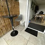 La Libellule 160 M2 Avec 5 2 Sdb 2 Wc Grand Jardin De 1200m2 Et Parking Privé Pensionat *