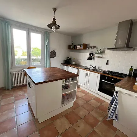 Guest house La Libellule 5 2 Sdb 2 Wc Grand Jardin Et Parking Prive *