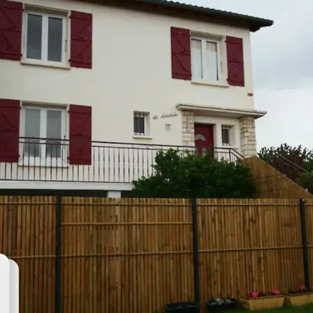 La Libellule 5 2 Sdb 2 Wc Grand Jardin Et Parking Prive *