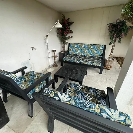 بيت ضيافة Villa La Libellule 160 M2 Avec 5 Chambres 2 Sdb 2 Wc Grand Jardin Et Parking Prive