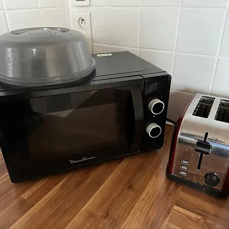 Villa La Libellule 160 M2 Avec 5 Chambres 2 Sdb 2 Wc Grand Jardin Et Parking Prive Casa de hóspedes Toulouse