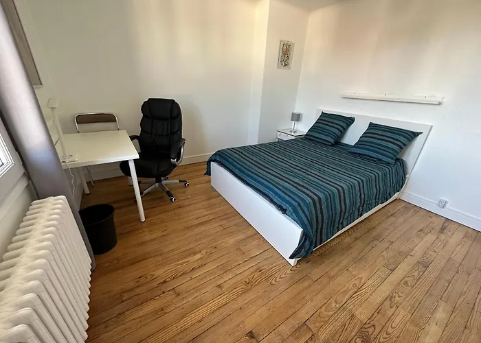 La Libellule 160 M2 Avec 5 2 Sdb 2 Wc Grand Jardin De 1200m2 Et Parking Prive