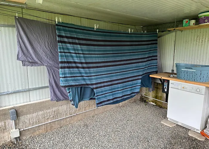 La Libellule 160 M2 Avec 5 2 Sdb 2 Wc Grand Jardin De 1200m2 Et Parking Prive *