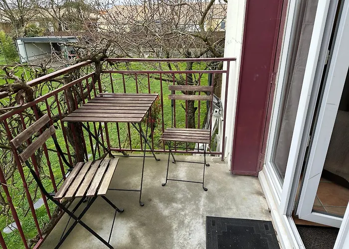 Penzion La Libellule 160 M2 Avec 5 2 Sdb 2 Wc Grand Jardin De 1200m2 Et Parking Prive *