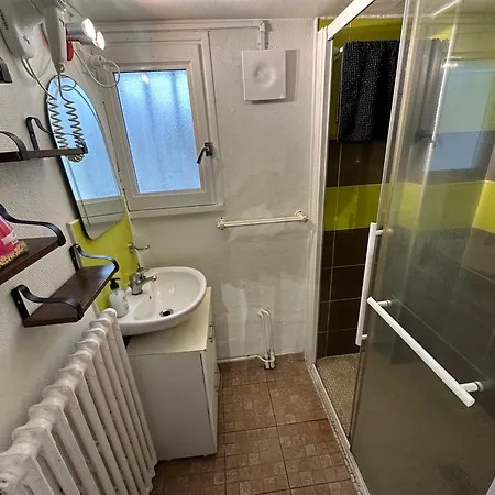 Pensión Villa La Libellule 5 Chambres 2 Sdb 2 Wc Grand Jardin et Parking Privé Toulouse